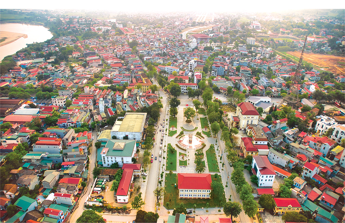 Phát huy truyền thống đoàn kết, đổi mới, sáng tạo, xây dựng thị xã Phú Thọ phát triển toàn diện, bền vững, theo hướng đô thị văn minh, hiện đại